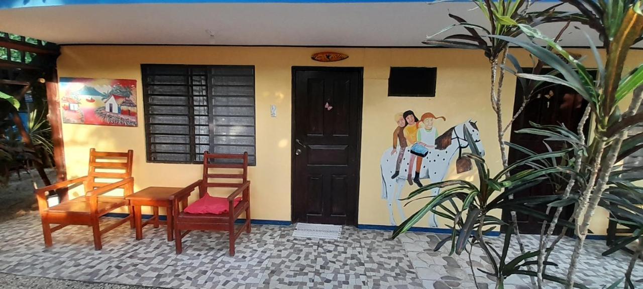 Cabinas Del Mar Sámara Esterno foto