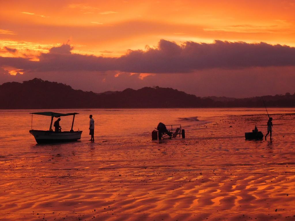Cabinas Del Mar Sámara Esterno foto